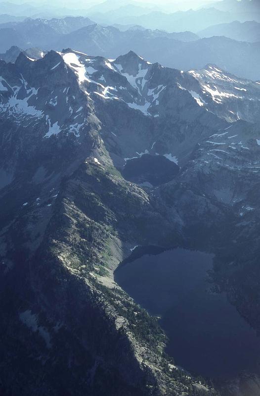 Aerial View of Cascades 1986 4.jpg
